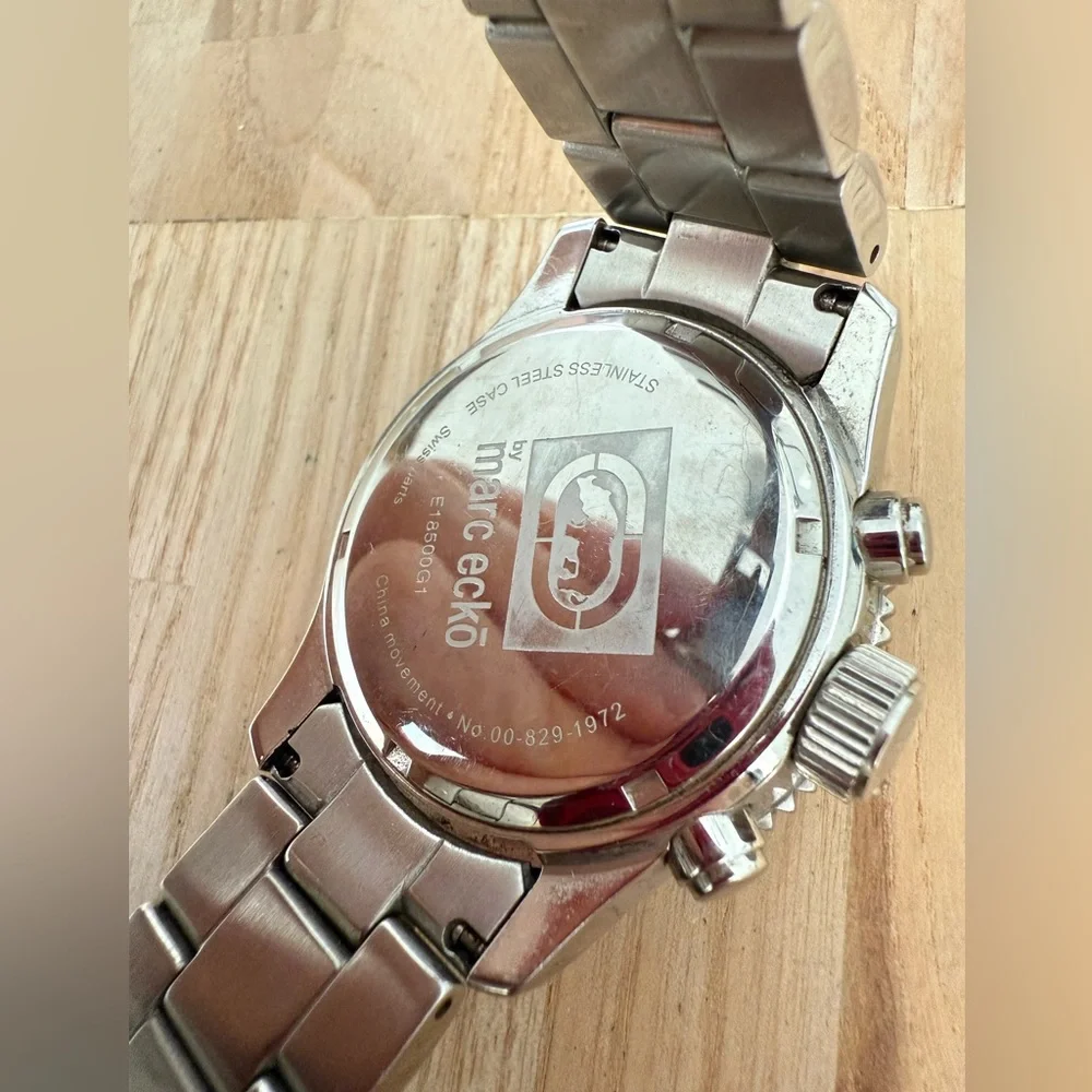 Marc Ecko silver tone masterpiece chrono crystal Accented watch NEW BATTERY